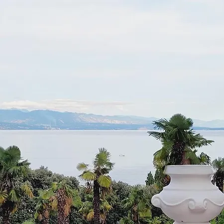 Διαμέρισμα Sea View Anita In Esperia Οπατία
